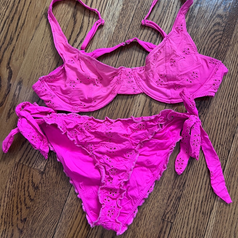 Pink Lace Women's Intimate Set